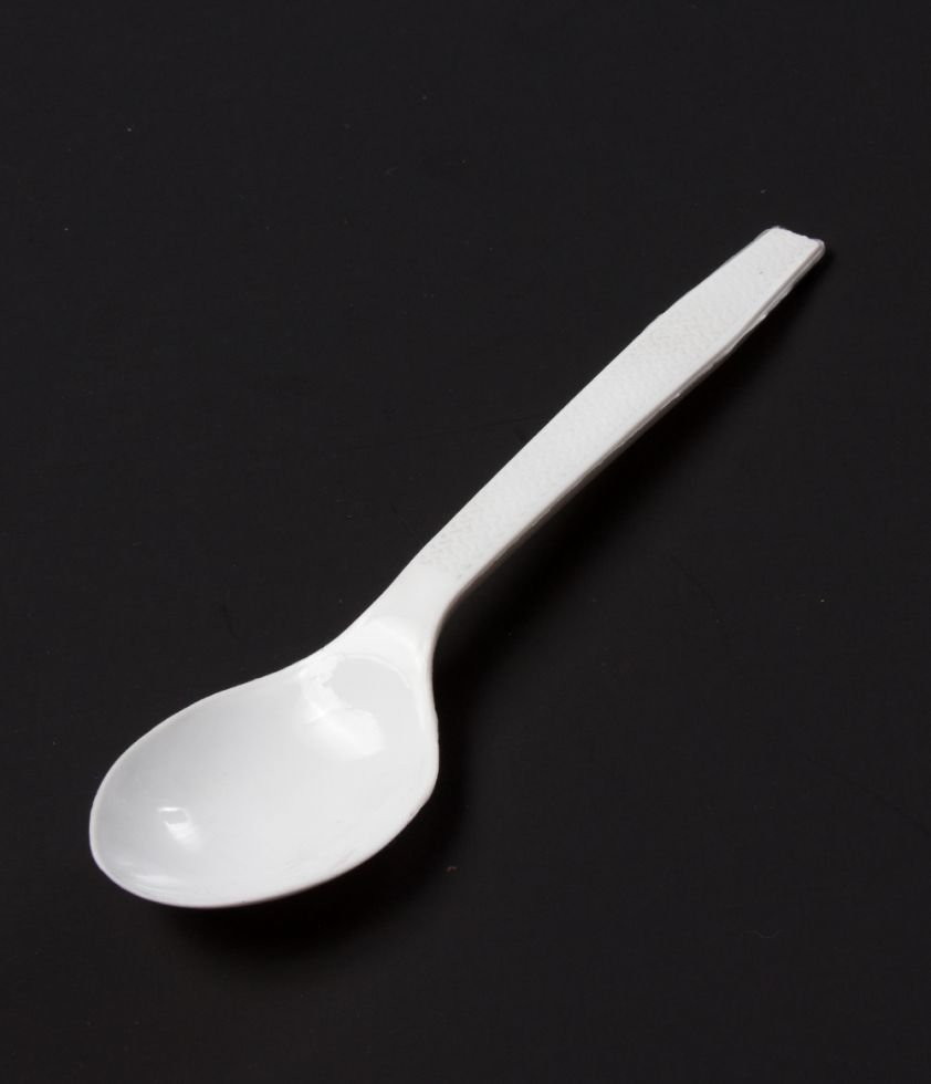 Tenedor normal 15cm blanco - Desechables Diversos
